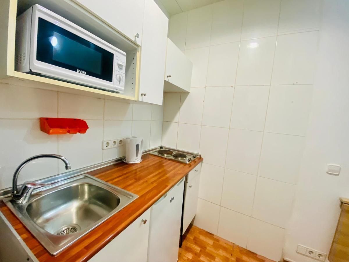 01 Apartamento 2 ,3 *